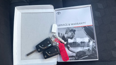 Toyota Yaris 1.5 Hybrid Design 5dr CVT Hybrid Hatchback